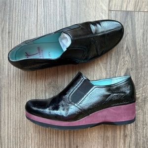 Thierry Rabotin Black Patent Leather with red-burgundy wedge/platform38.5 Italy